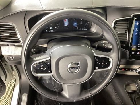 Used 2022 Volvo XC90 T6 Inscription w/ Advanced Package image 28