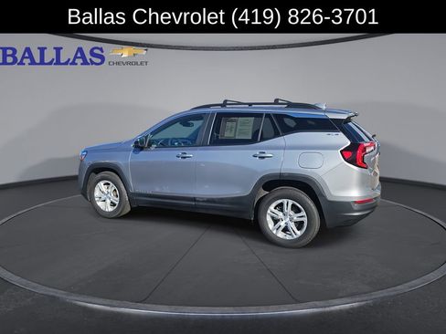 Certified 2023 GMC Terrain SLE w/ Driver Convenience Package FWD image 6