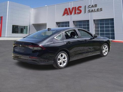 Used 2025 Honda Accord LX image 6