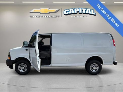 Used 2023 Chevrolet Express 2500 w/ Driver Convenience Package RWD image 9