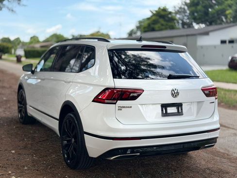 Used 2021 Volkswagen Tiguan SE R-Line AWD/4WD image 8