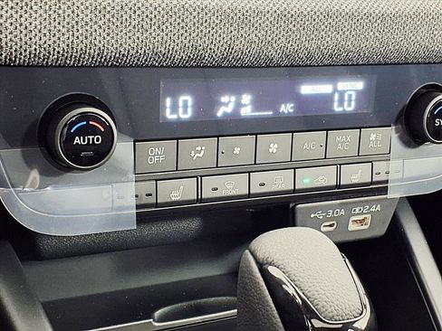 New 2026 Subaru Outback Premium image 9