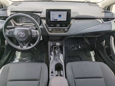 Used 2025 Toyota Corolla LE FWD image 14