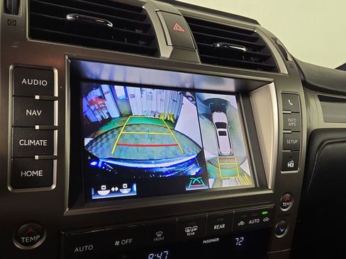 Used 2021 Lexus GX 460 Luxury w/ Accessory Package AWD/4WD image 19