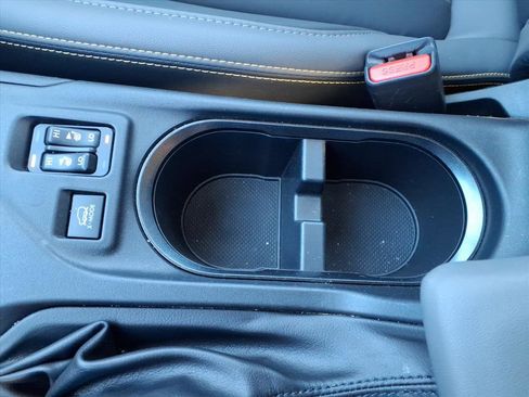 Certified 2021 Subaru Crosstrek 2.5i Sport w/ Moonroof Package image 10