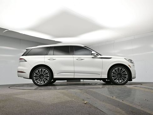 Used 2020 Lincoln Aviator Black Label w/ Dynamic Handling Package AWD/4WD image 49