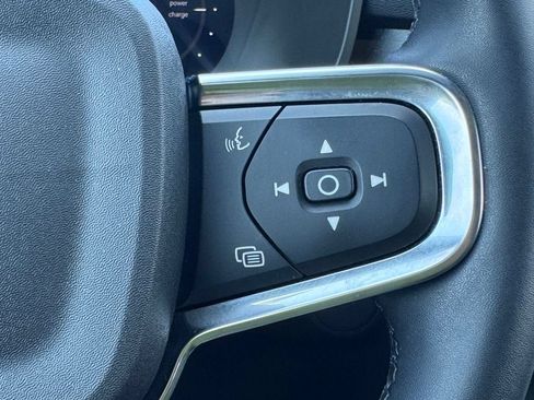 Used 2023 Volvo XC40 Recharge Ultimate w/ Protection Package Premier AWD/4WD image 16
