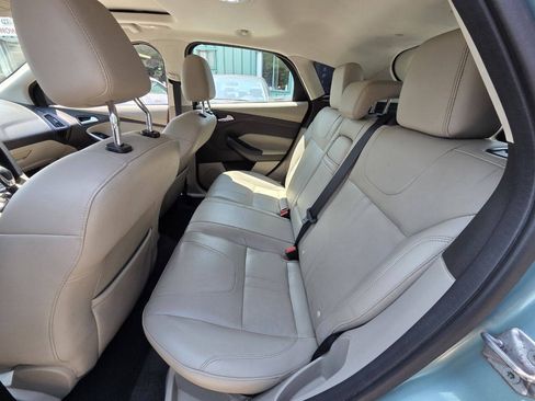 Used 2012 Ford Focus SEL FWD image 15