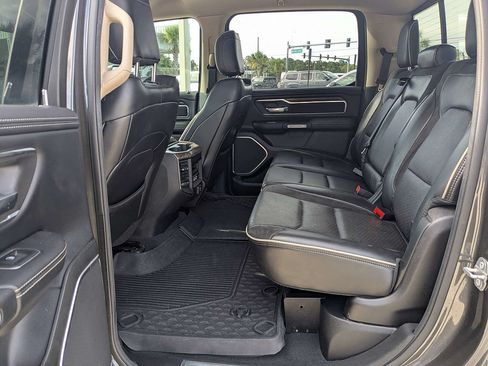 Certified 2019 RAM 1500 Laramie AWD/4WD image 13