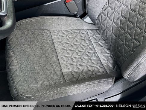 Certified 2025 Nissan Kicks SV image 18