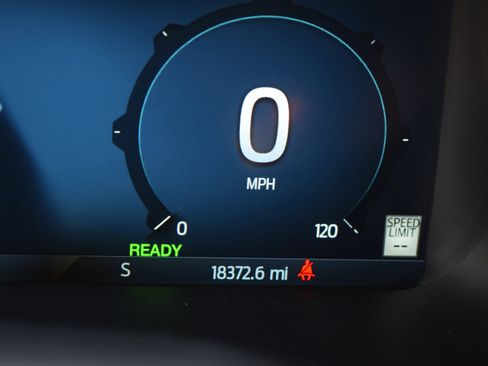 Used 2024 Ford F150 Lariat w/ Equipment Group 502A High image 13