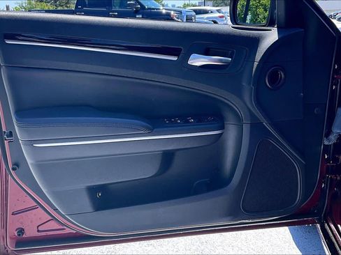 Used 2023 Chrysler 300 Touring L RWD image 21