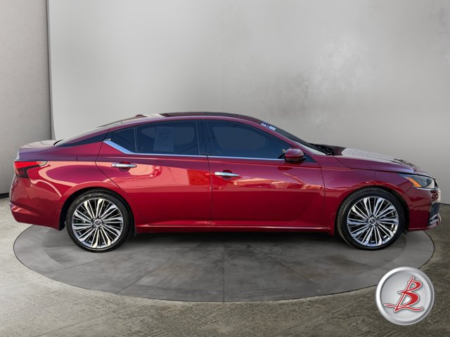 Used 2023 Nissan Altima 2.5 SL FWD image 8