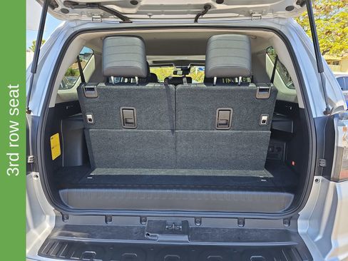 Used 2022 Toyota 4Runner Limited RWD image 13