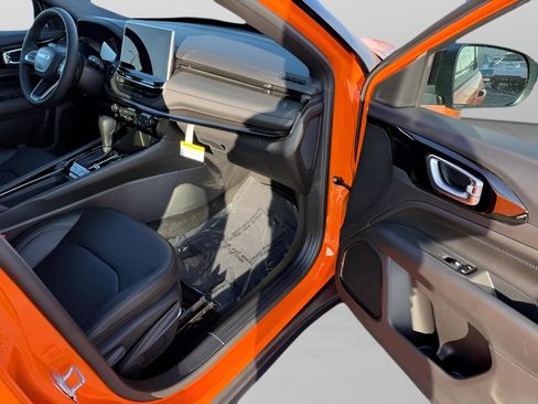 New 2026 Jeep Compass Limited AWD/4WD image 28