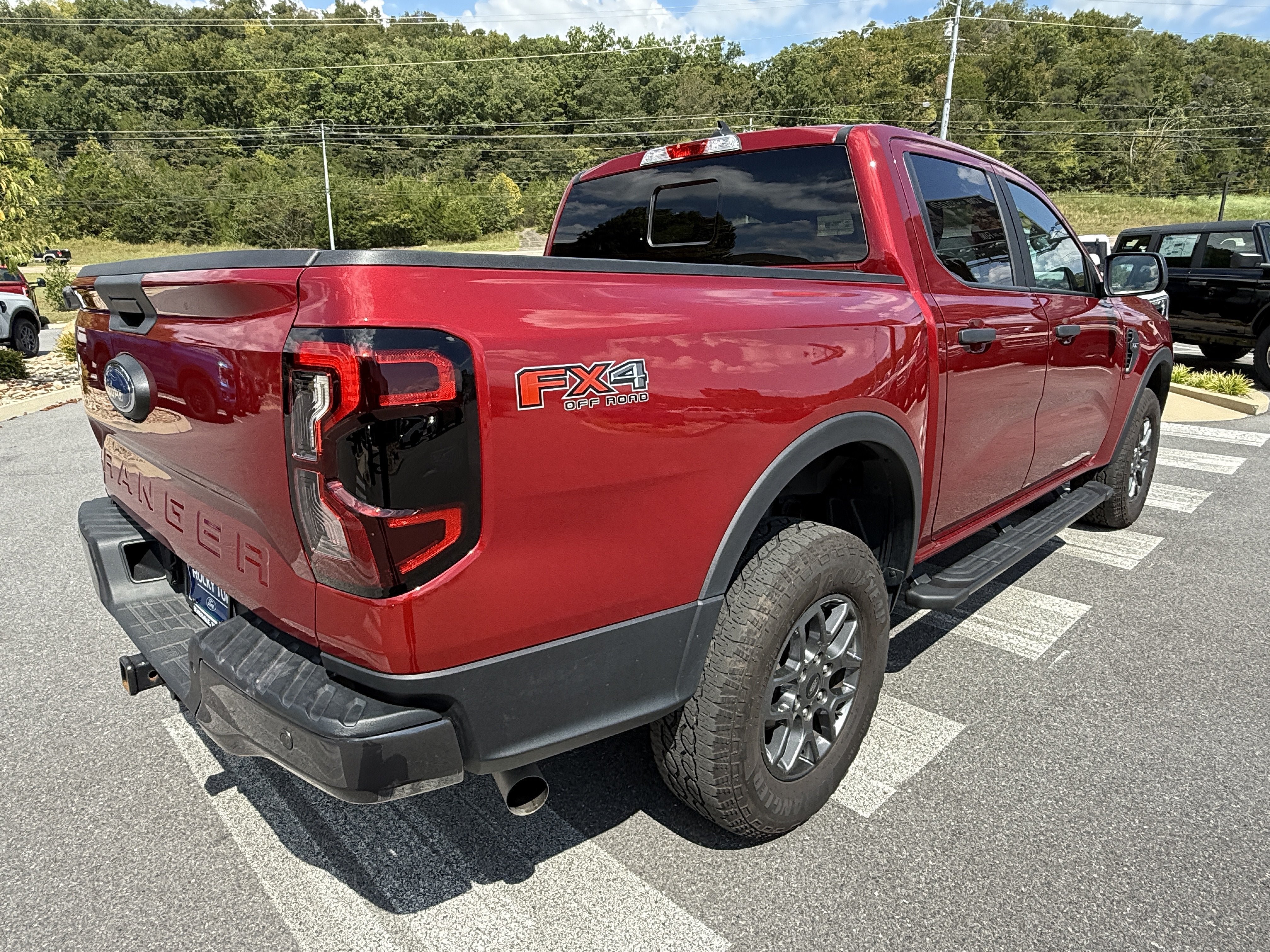Used 2025 Ford Ranger XLT w/ Equipment Group 301A High AWD/4WD image 5