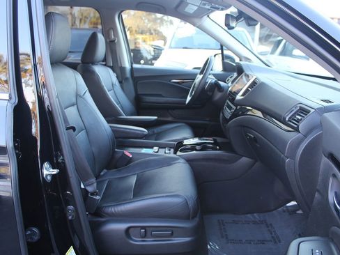 Used 2016 Honda Pilot Elite image 25