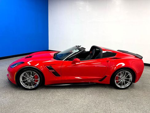 Used 2017 Chevrolet Corvette Grand Sport w/ Z07 Performance Package image 5