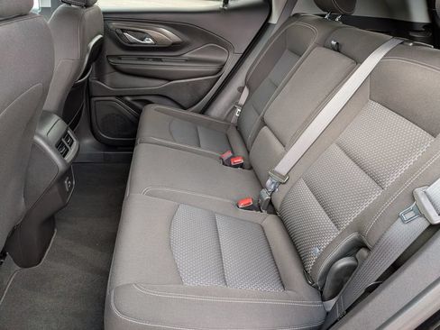 Used 2023 GMC Terrain SLE FWD image 25