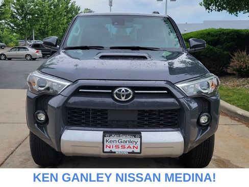 Used 2024 Toyota 4Runner TRD Off-Road AWD/4WD image 8