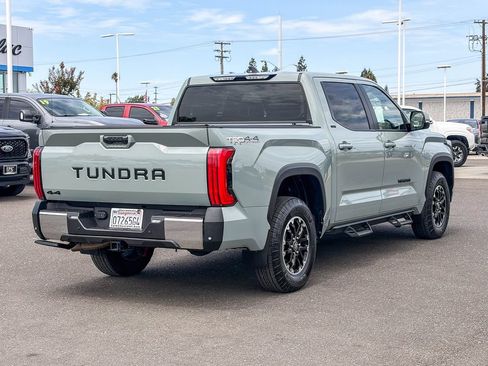 Used 2025 Toyota Tundra SR5 w/ TRD Off-Road Package AWD/4WD image 4
