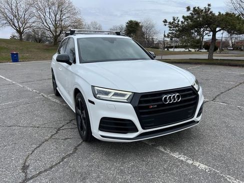 Used 2019 Audi SQ5 Premium Plus w/ Premium Plus Package image 2