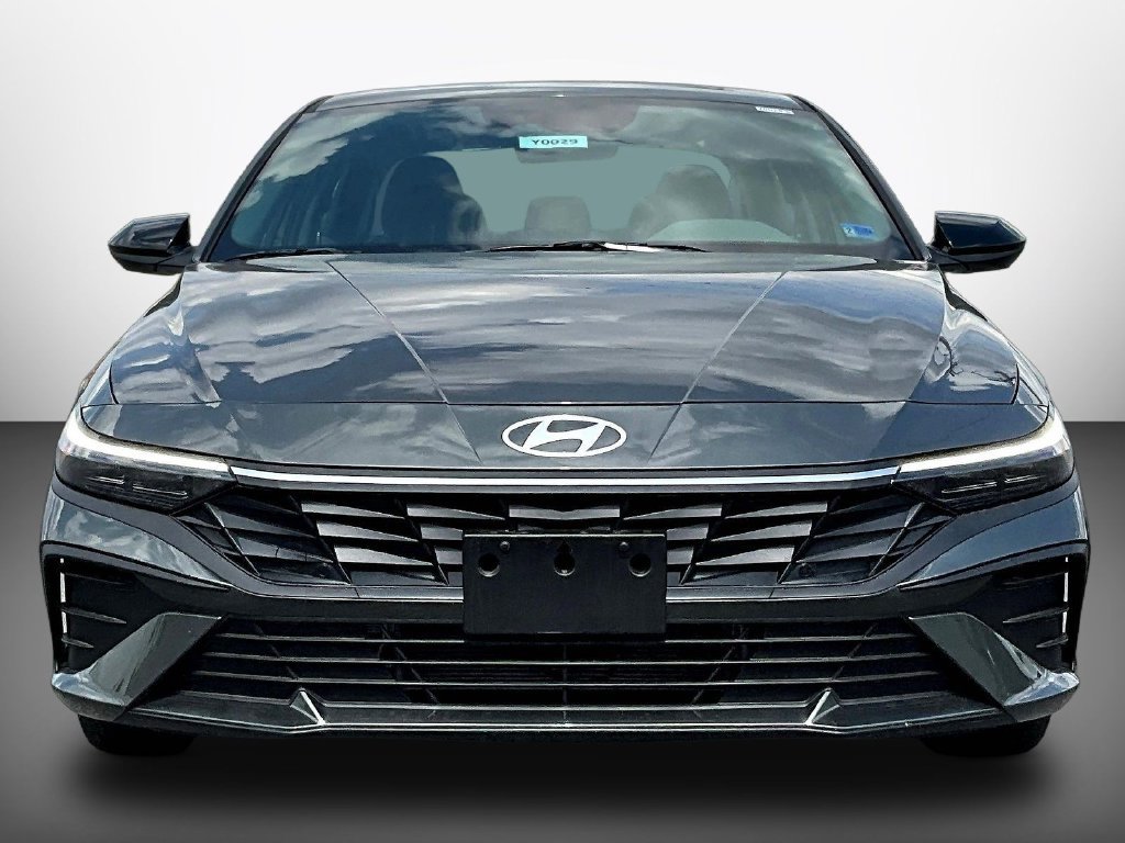 New 2026 Hyundai Elantra SEL w/ Cargo Package FWD image 14