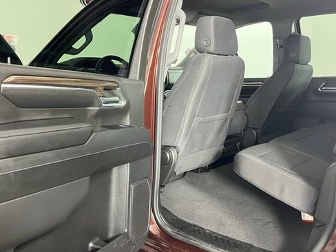 Used 2024 Chevrolet Silverado 2500 LT image 23