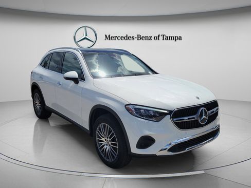 Certified 2026 Mercedes-Benz GLC 300 4MATIC image 4