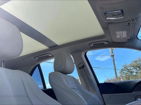 Certified 2022 Mercedes-Benz GLE 350 image 28