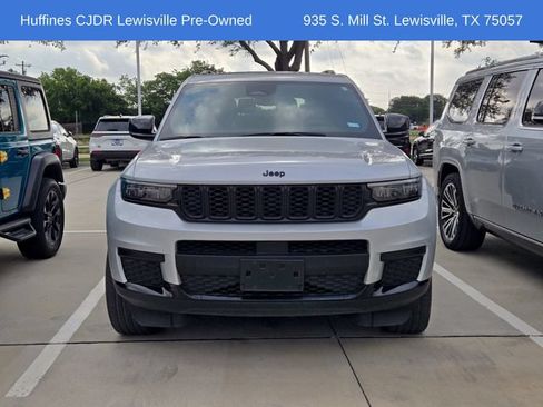 Used 2023 Jeep Grand Cherokee L Laredo RWD image 2