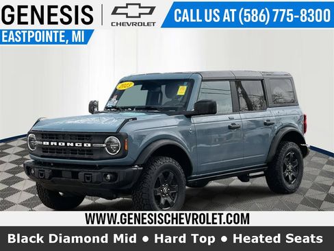 Used 2023 Ford Bronco Black Diamond image 1