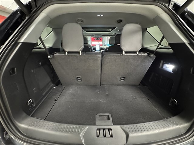 Used 2023 Ford Explorer Limited w/ Limited Technology Package AWD/4WD image 19