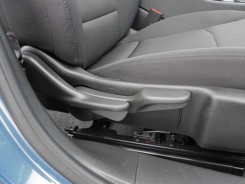 Used 2024 Chevrolet Malibu LT image 13