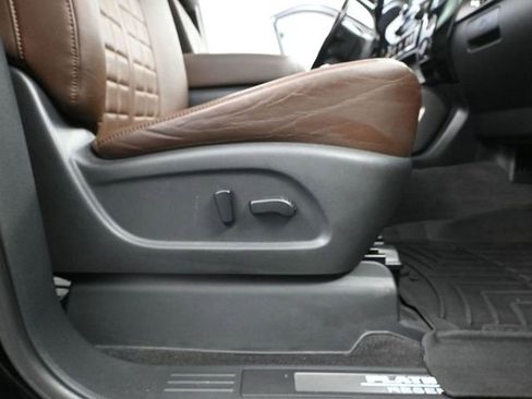 Used 2021 Nissan Titan Platinum Reserve w/ Moonroof Package image 51