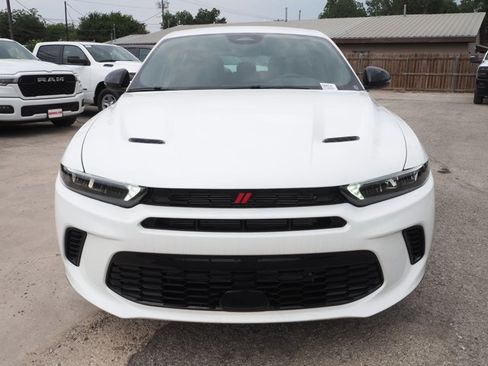 Certified 2025 Dodge Hornet GT image 3