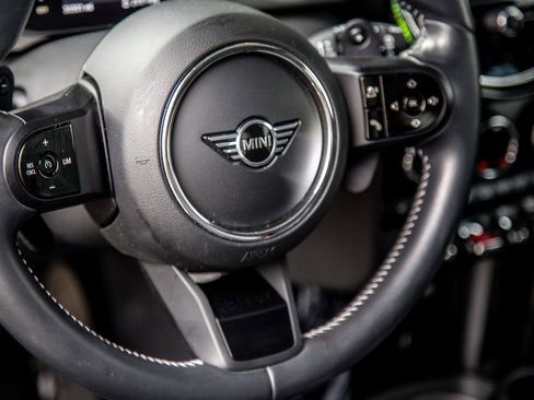 Used 2022 MINI Cooper S FWD image 11