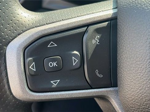 Used 2024 RAM 2500 Tradesman w/ Chrome Appearance Group image 32