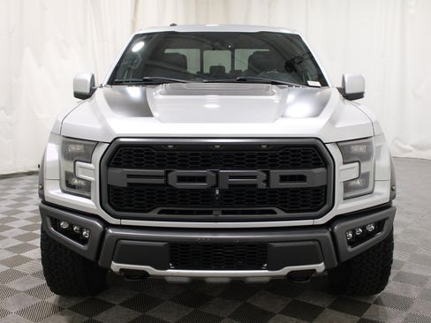 Used 2017 Ford F150 Raptor w/ Equipment Group 802A Luxury AWD/4WD image 36