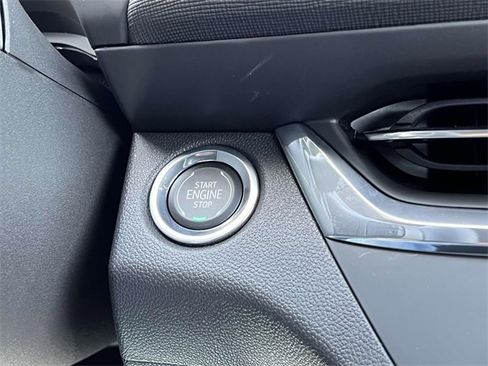 Used 2025 Buick Envista Preferred w/ Convenience I Package image 26