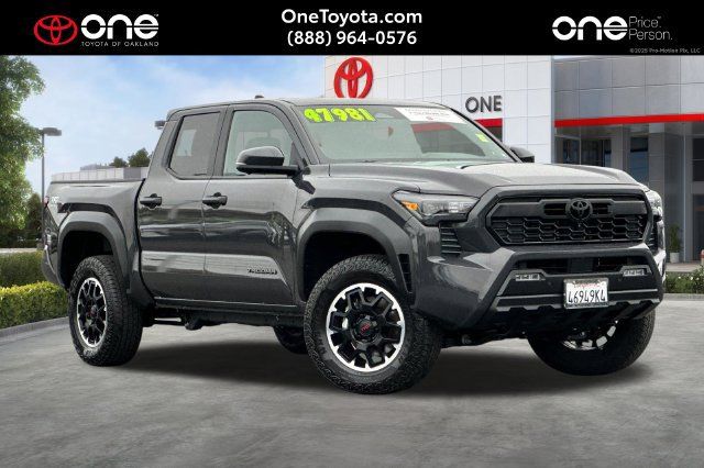 Used 2026 Toyota Tacoma TRD Off-Road w/ TRD Off Road Premium Package AWD/4WD 360° Tour