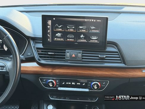 Used 2021 Audi Q5 e Premium Plus w/ Premium Plus Package AWD/4WD image 15