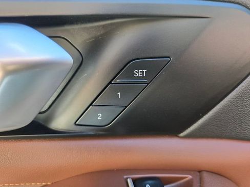 Used 2023 BMW X5 xDrive40i image 17