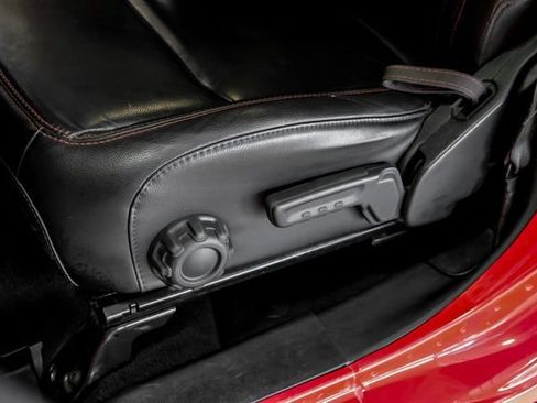 Used 2020 Jeep Gladiator Rubicon AWD/4WD image 36