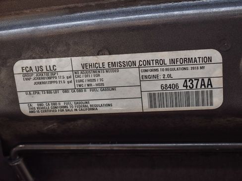 Used 2018 Jeep Wrangler Unlimited Sahara image 24