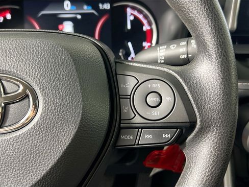 Used 2025 Toyota RAV4 LE image 18