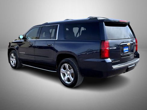 Used 2017 Chevrolet Suburban Premier image 7