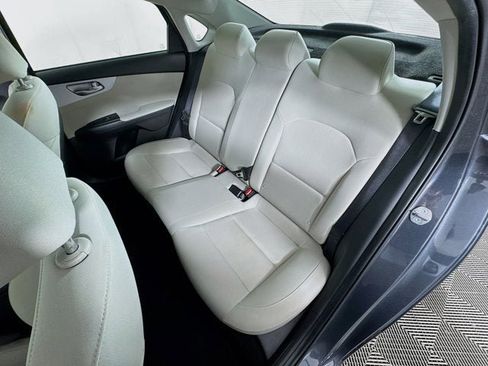 Certified 2023 Kia Forte LXS image 22