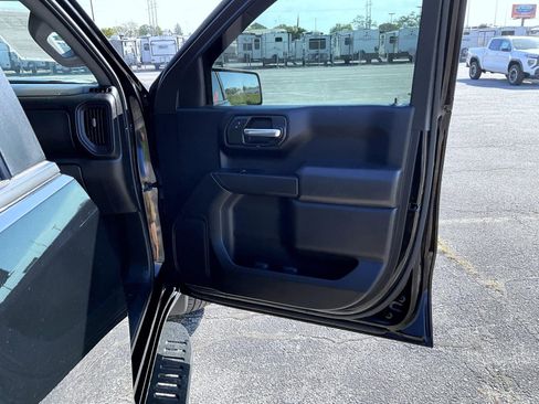 Used 2024 GMC Sierra 1500 Pro w/ Graphite Edition image 17