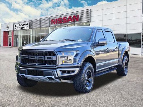 Used 2018 Ford F150 Raptor w/ Equipment Group 802A Luxury AWD/4WD image 8